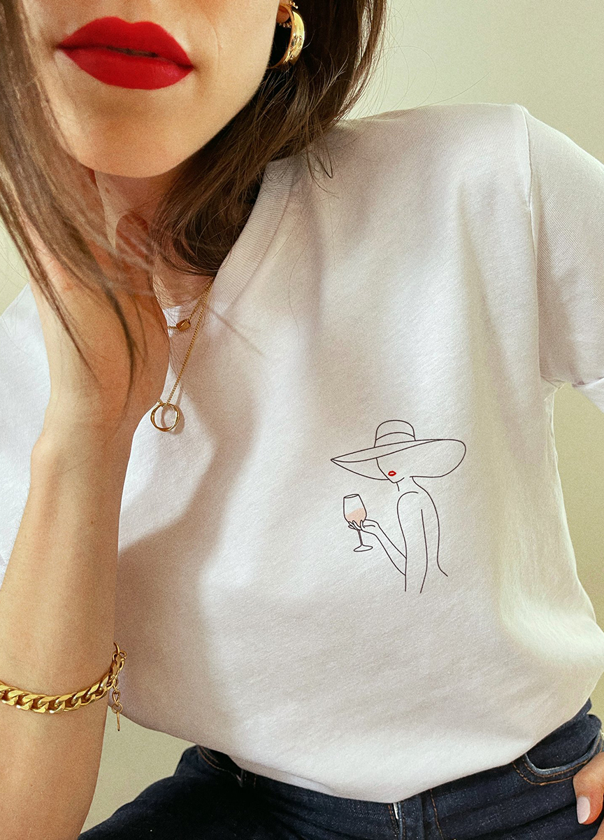 海上度假的紅酒杯 T-Shirt - XS號熱銷補貨